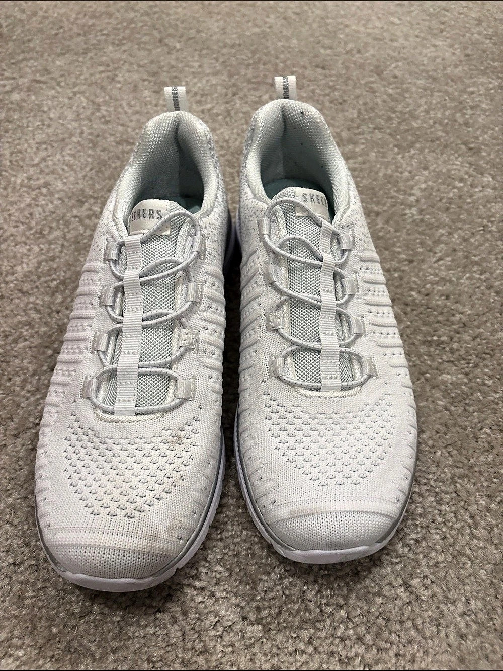 Skechers Memory Foam Women's White Sneakers US 7 like new